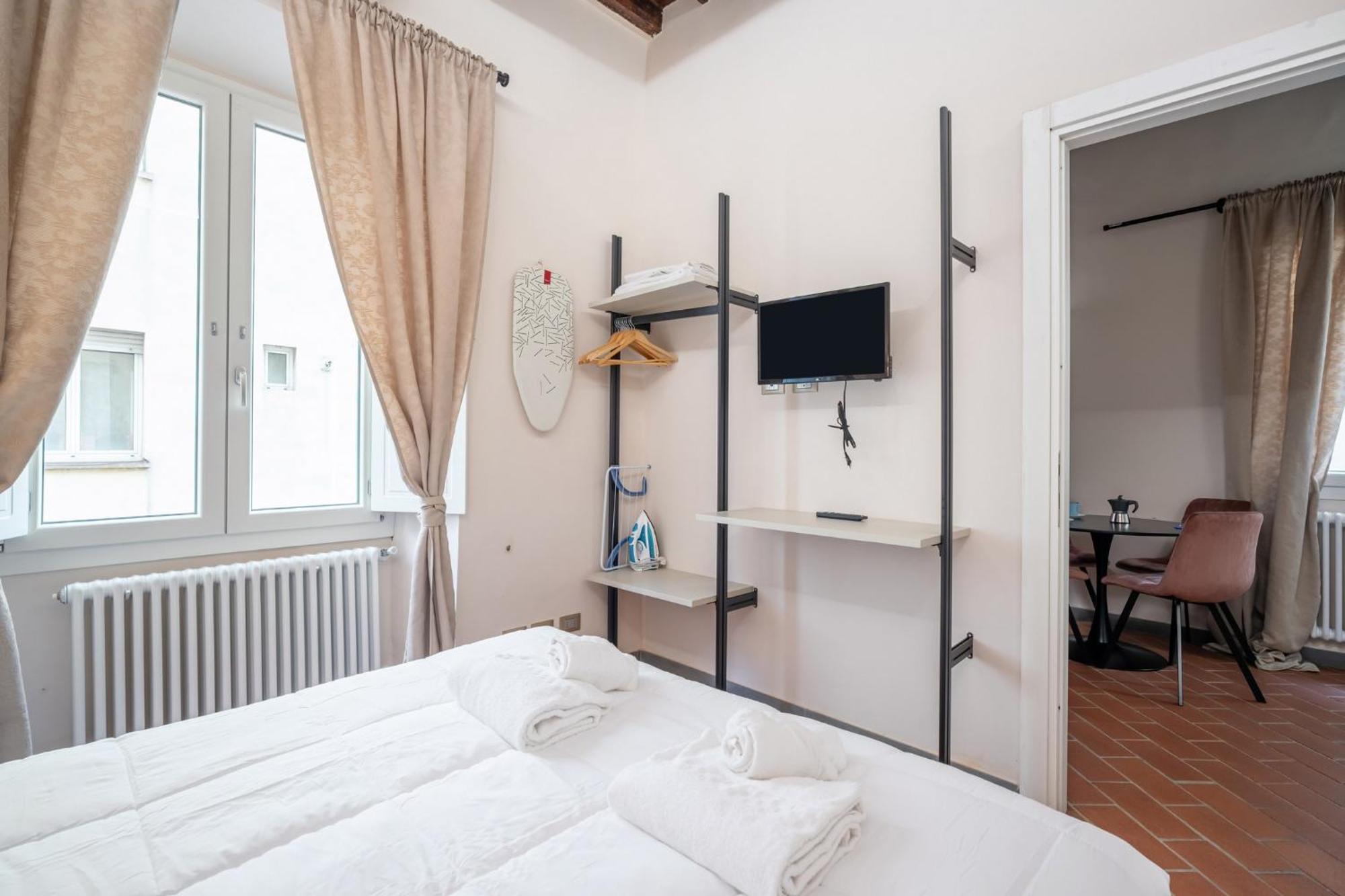 Ponte Vecchio Flats Apartment Florence